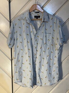 Banana Republic Light Blue Short Sleeve Button-Down with Yellow Pineapple Print